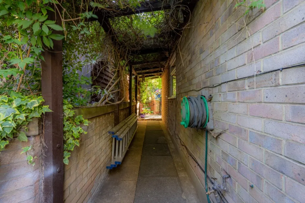 Clarence Place, Gravesend, DA12, photo 22