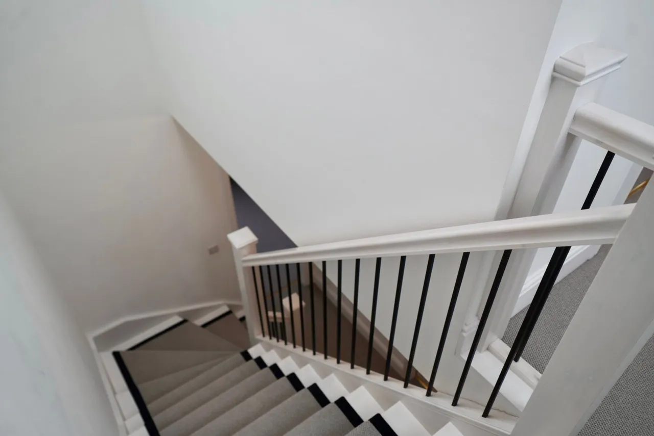 Grove Lane, Hale, WA15, photo 13