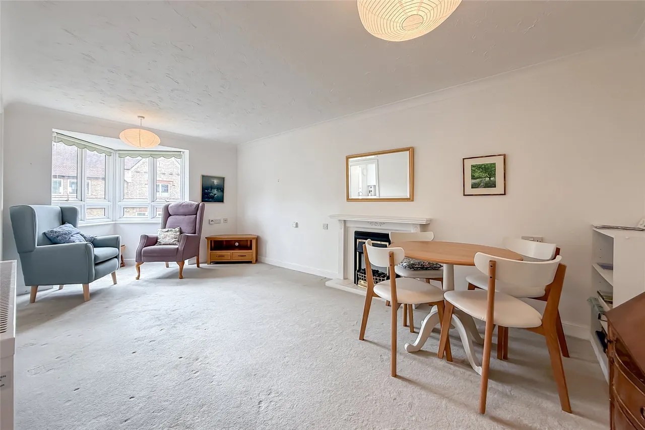 1 bed flat for sale — Hatfield Road, St. Albans, Hertfordshire, AL1 3NN