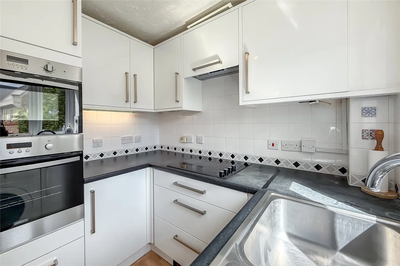Hatfield Road, St. Albans, Hertfordshire, AL1 3NN, photo 4