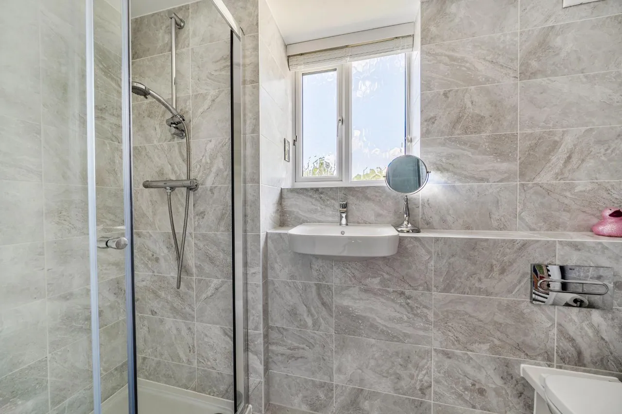 Eden Drive, Windsor, photo 14