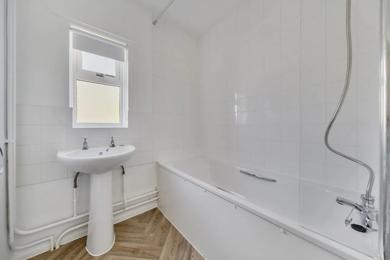 Choulston Close, Netheravon, SP4, photo 6
