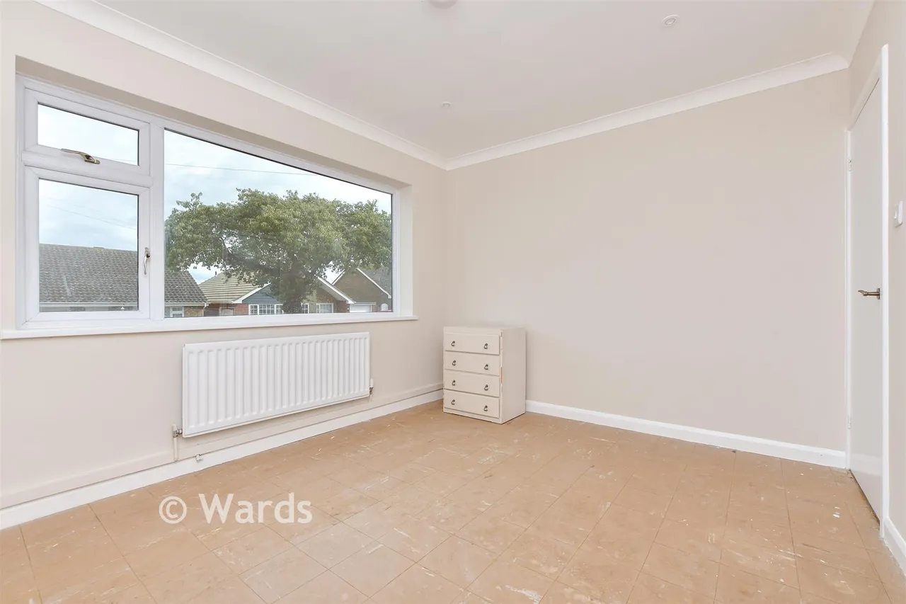 Queens Avenue, Broadstairs, CT10, photo 6