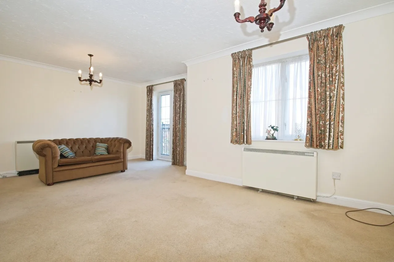 Campbell Drive, Cardiff, CF11, photo 4