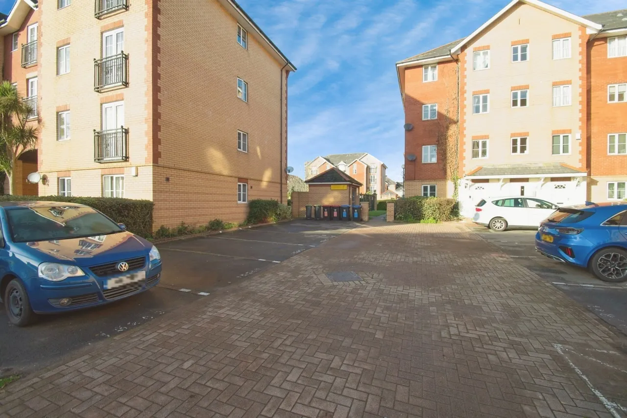 Campbell Drive, Cardiff, CF11, photo 18