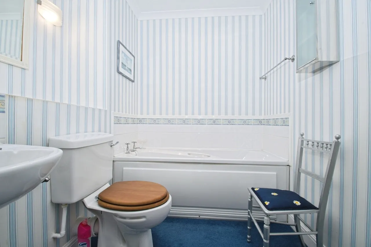 Campbell Drive, Cardiff, CF11, photo 8