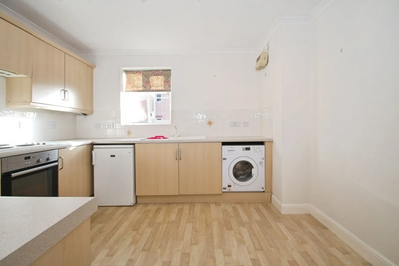 Campbell Drive, Cardiff, CF11, photo 9