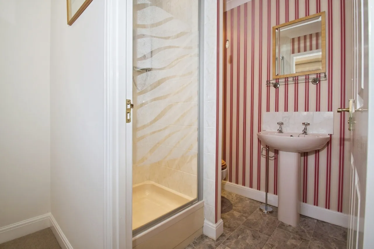 Campbell Drive, Cardiff, CF11, photo 14