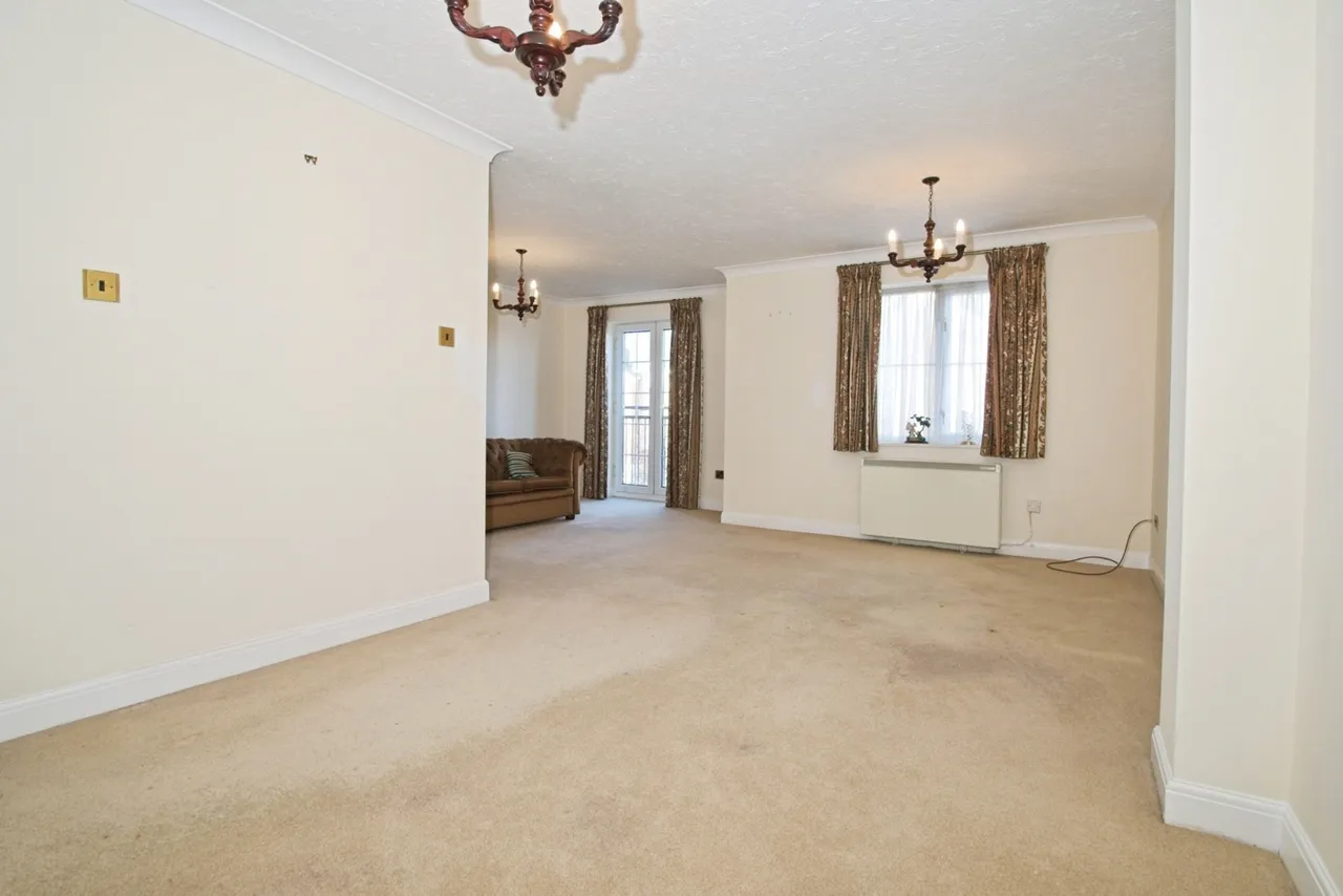 Campbell Drive, Cardiff, CF11, photo 7