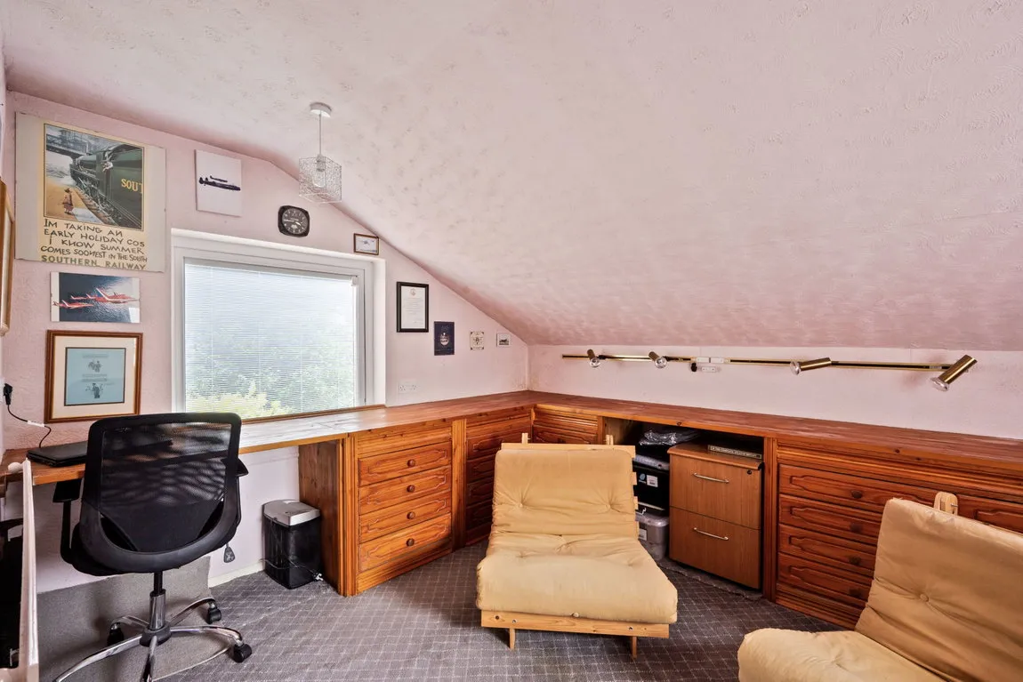 Arnett Way, Rickmansworth, WD3, photo 13