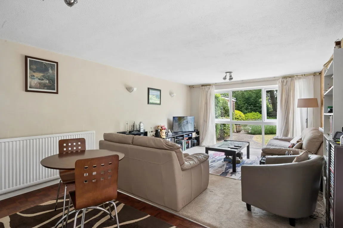 Arnett Way, Rickmansworth, WD3, photo 2
