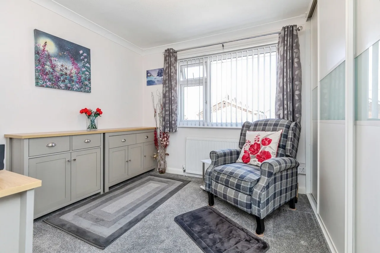 Hunstanton Close, Parkwood, ME8, photo 14
