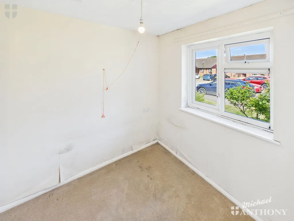 William Hill Drive, Bierton, Aylesbury, HP22 5AZ, photo 5