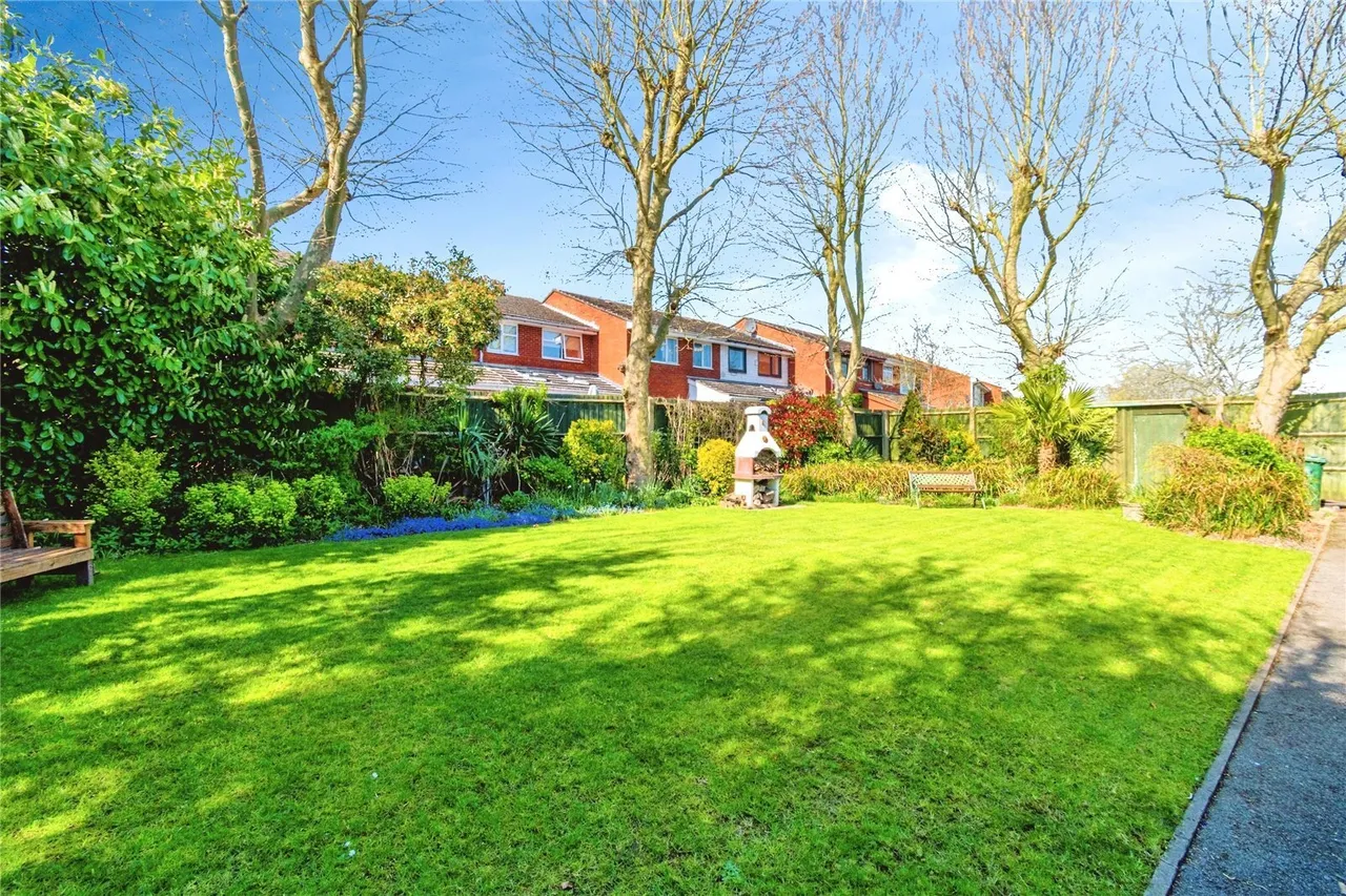 Pettinger Gardens, Southampton, SO17, photo 26