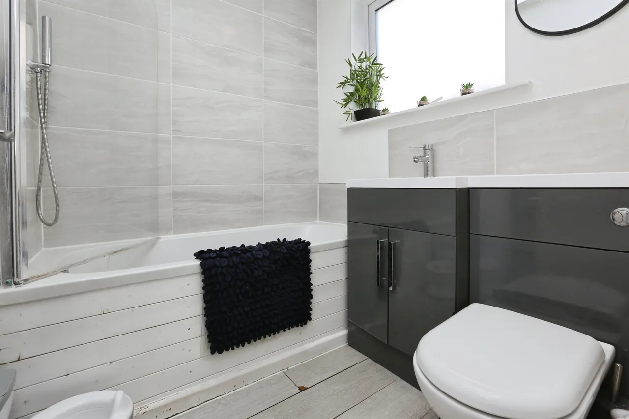 Thornton Road, Gosport, photo 5