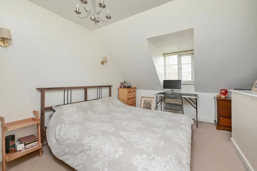 Englefield Way, Basingstoke, RG24, photo 7