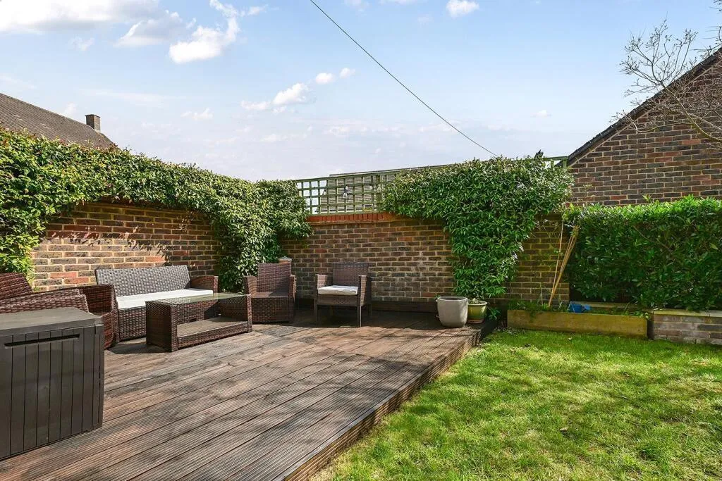 Englefield Way, Basingstoke, RG24, photo 11