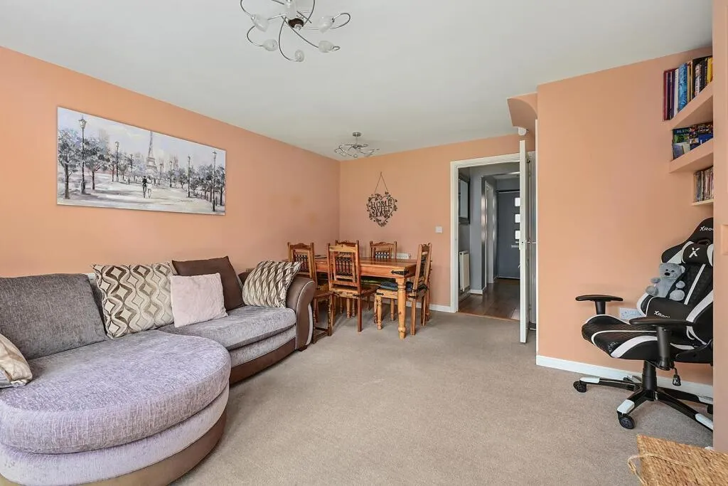 Englefield Way, Basingstoke, RG24, photo 4