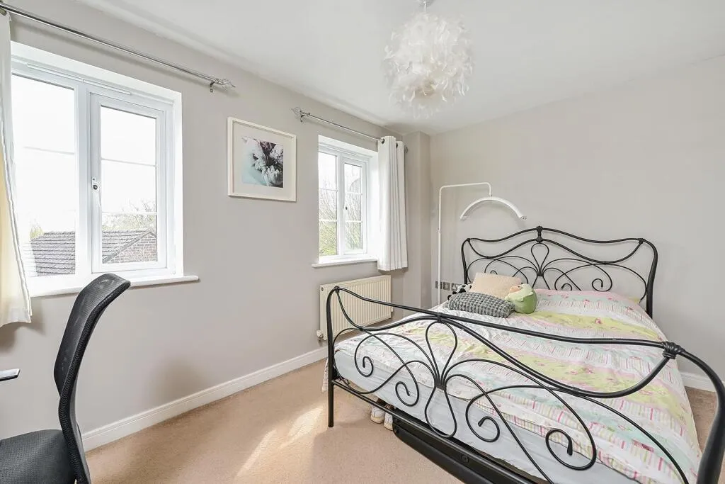 Englefield Way, Basingstoke, RG24, photo 6