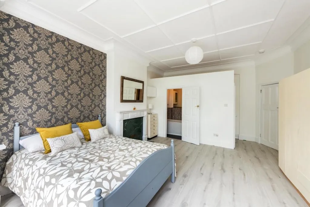 Great North Road, Highgate, N6 4LU, photo 3