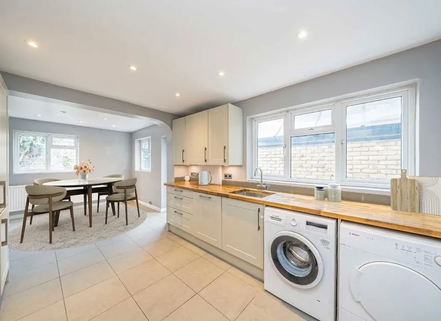 Heathfield Gardens, Chiswick, W4, photo 4