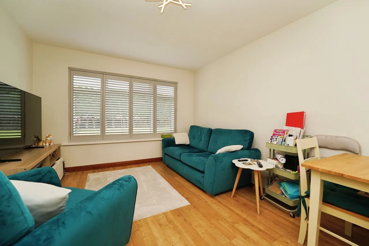Painswick Road, Matson, Gloucester, Gloucestershire, GL4, photo 4