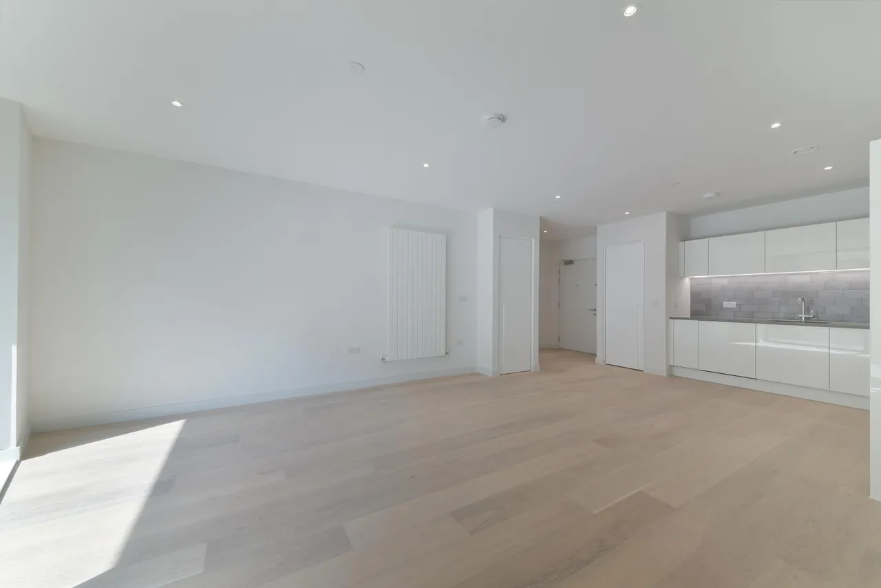 Mercier Court, Royal Wharf, E16, photo 9
