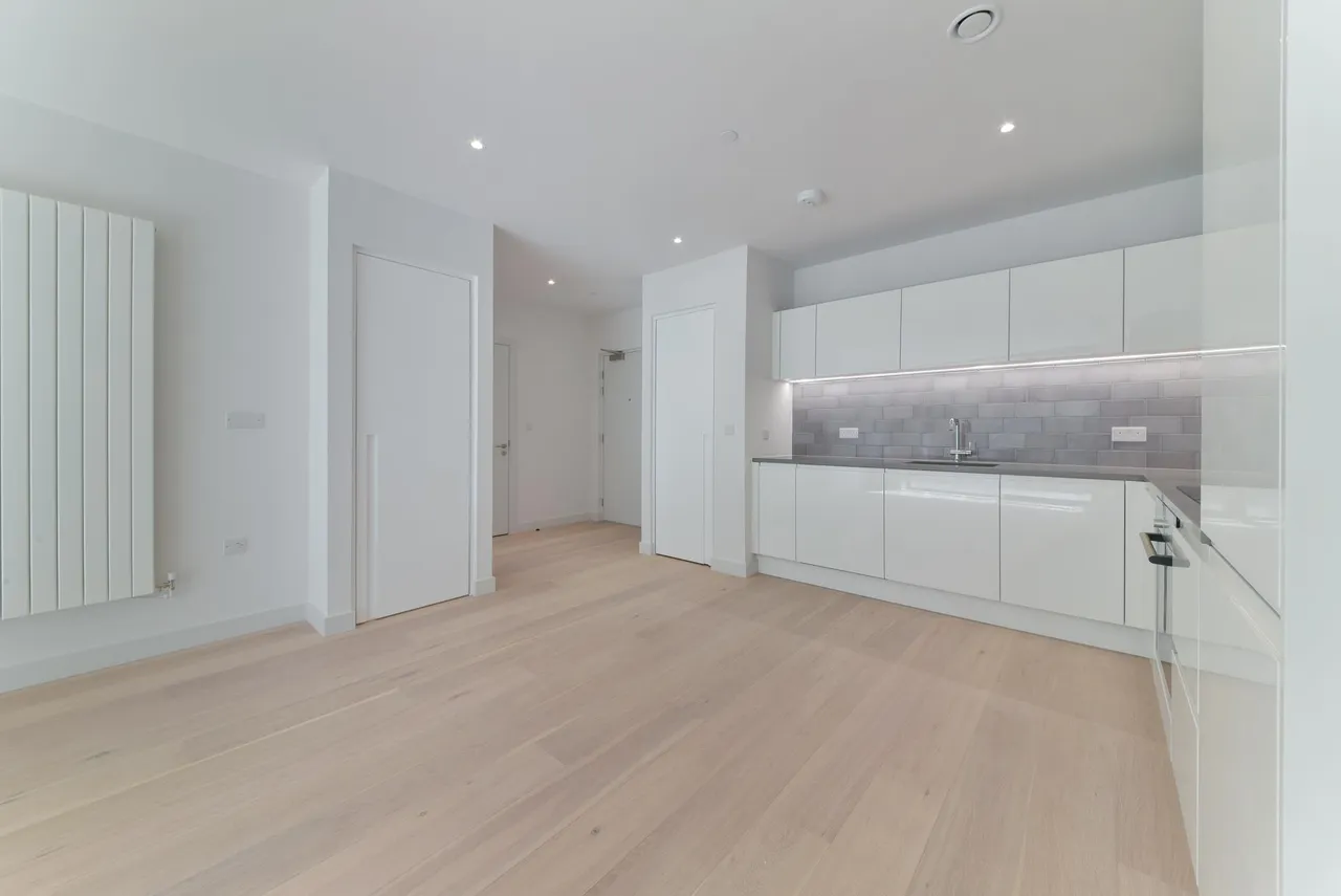 Mercier Court, Royal Wharf, E16, photo 4