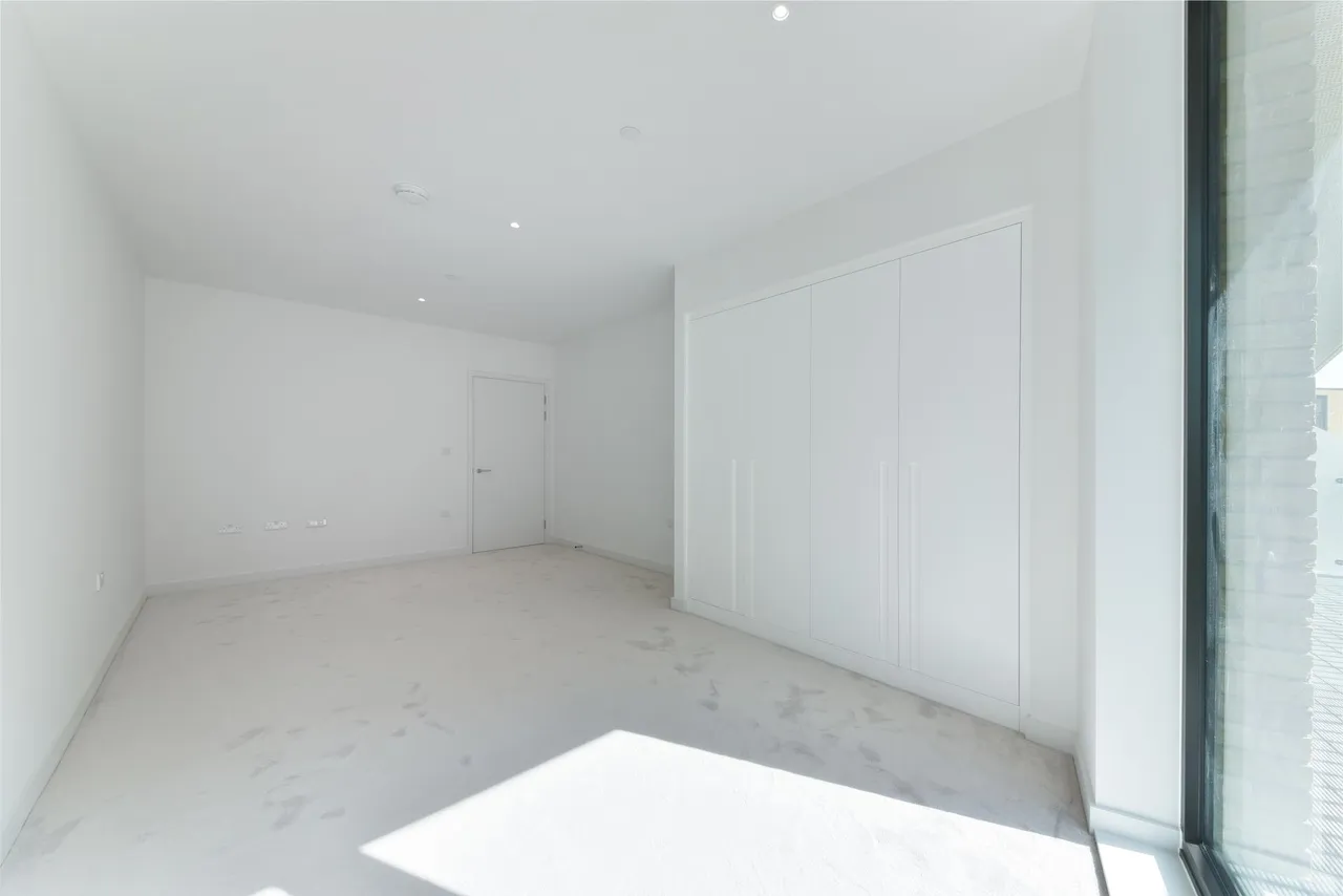 Mercier Court, Royal Wharf, E16, photo 6