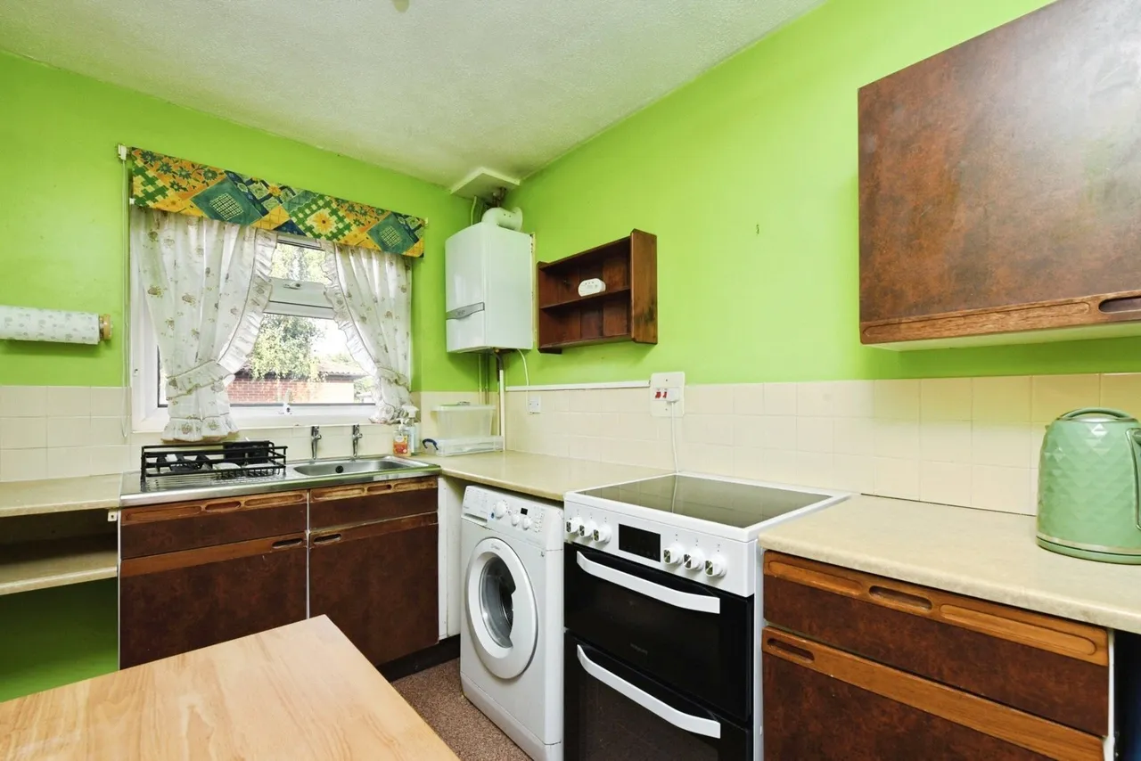 Watkins Way, Shoeburyness, Southend-on-Sea, Essex, SS3, photo 5