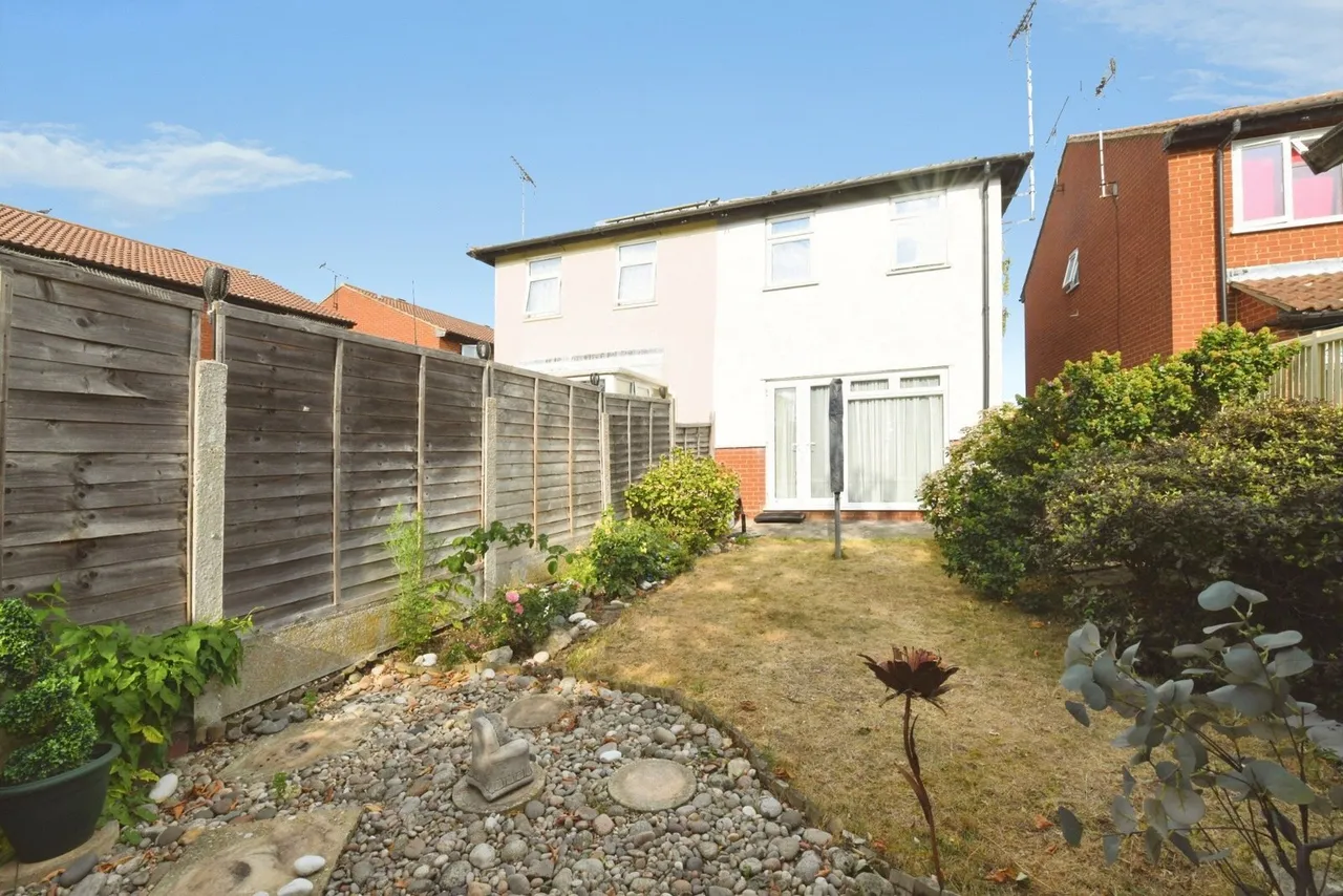 Watkins Way, Shoeburyness, Southend-on-Sea, Essex, SS3, photo 6
