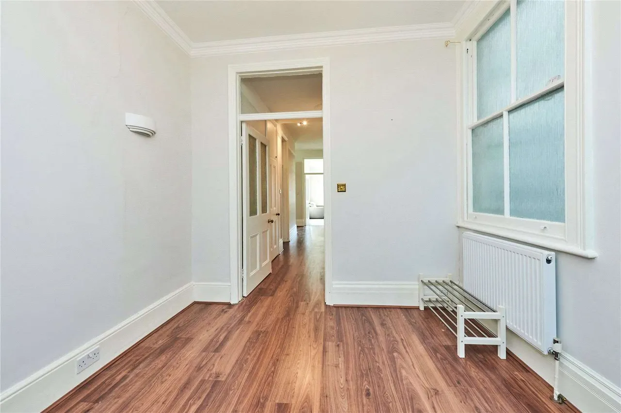 Douglas House, 6 Maida Avenue, Little Venice, London, W2 1TG, photo 9
