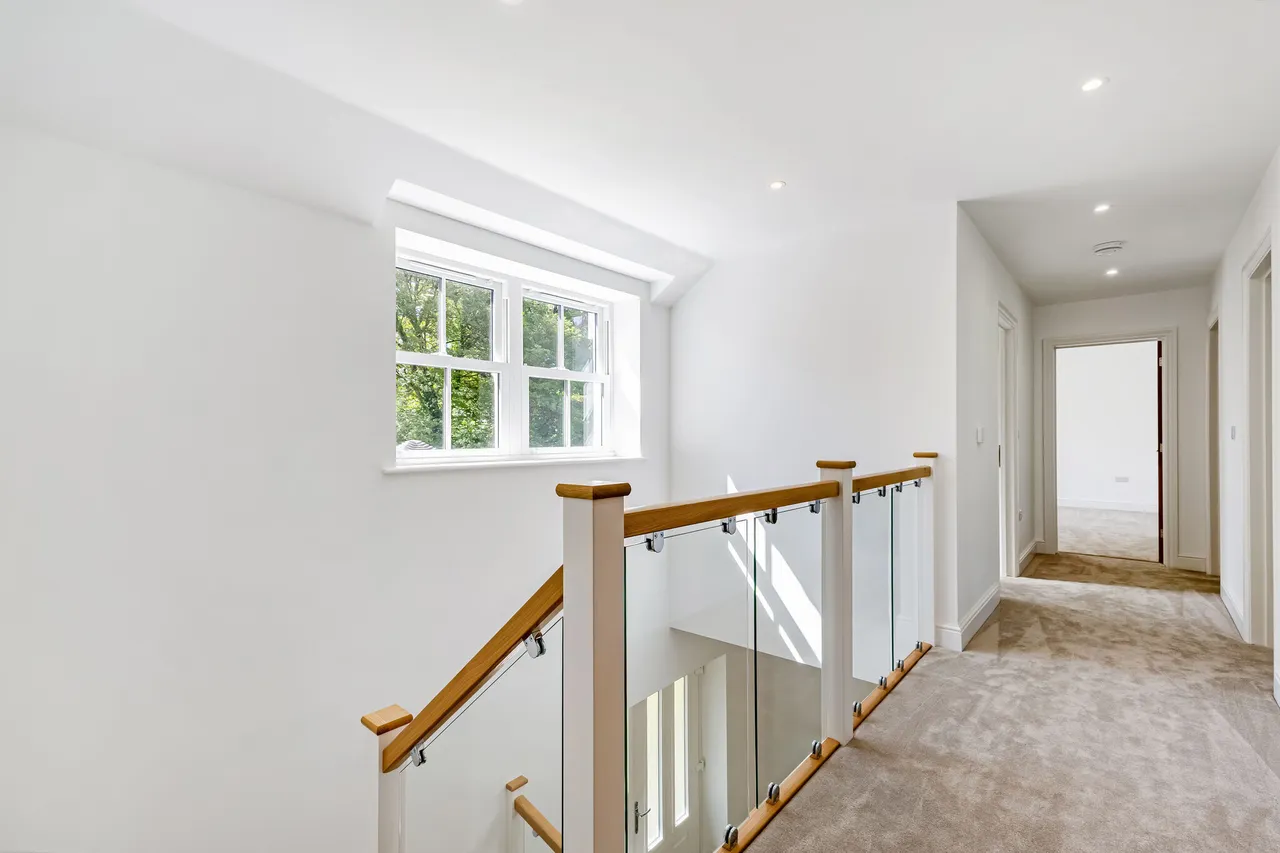 Wellhouse Road, Beech, GU34, photo 8