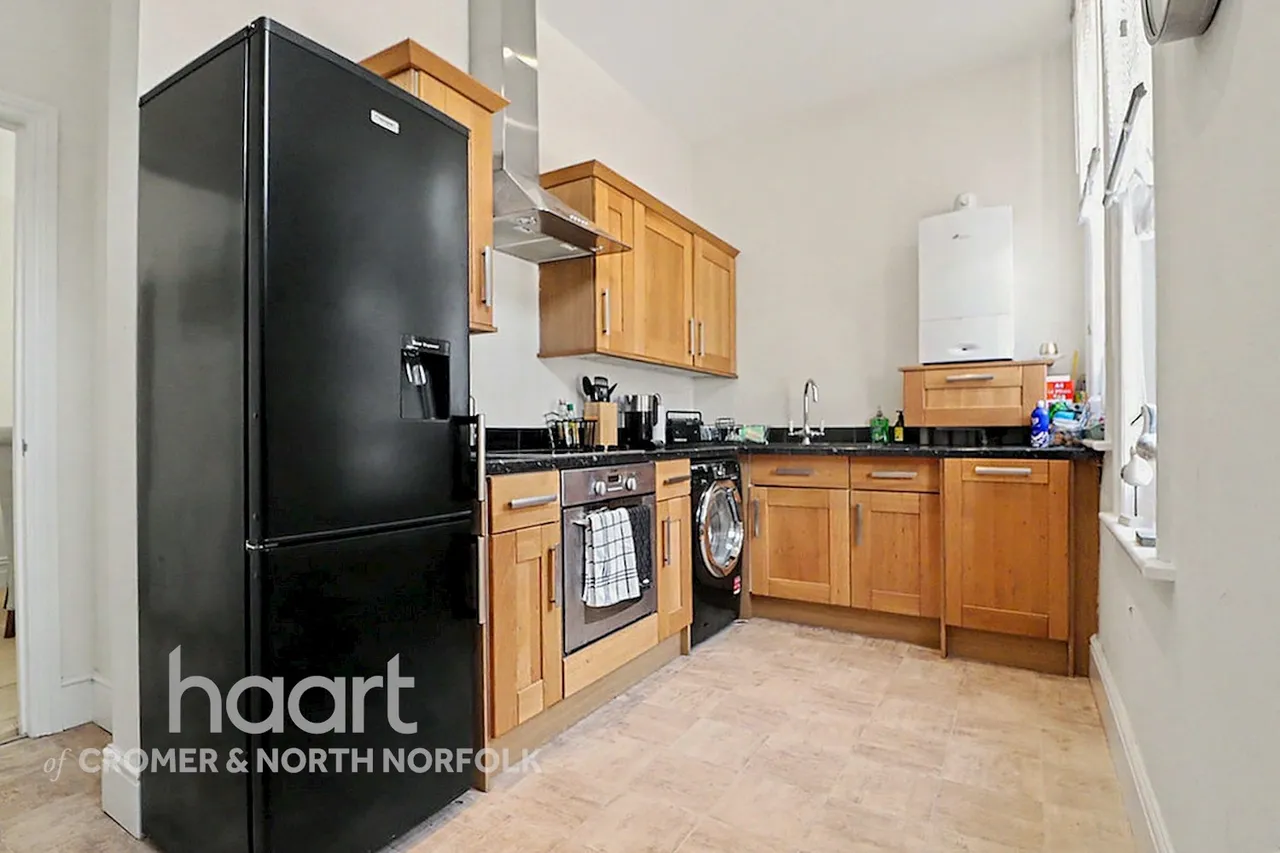 St Marys Road, Cromer, NR27, photo 11