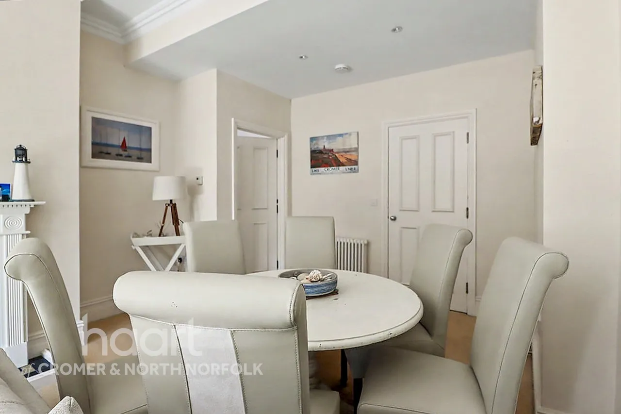 St Marys Road, Cromer, NR27, photo 12