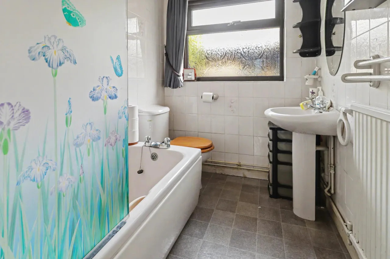 Poplar Drive, Filby, photo 10