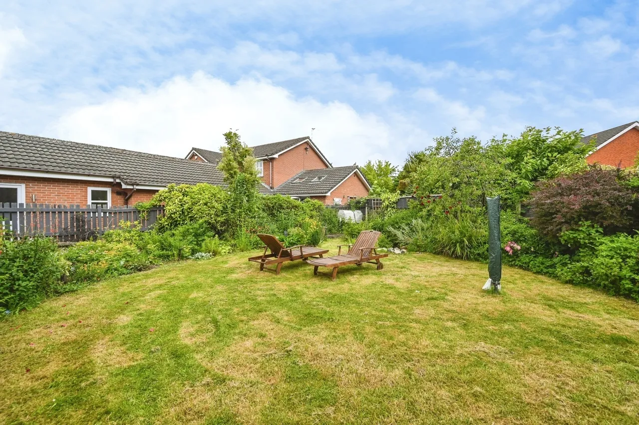 Coppice Green, Westbrook, Warrington, Cheshire, WA5, photo 20