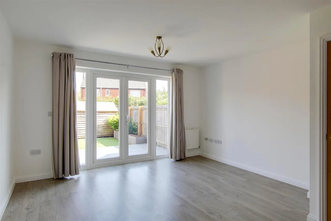 Mitchcroft Road, Longstanton, CB24, photo 4