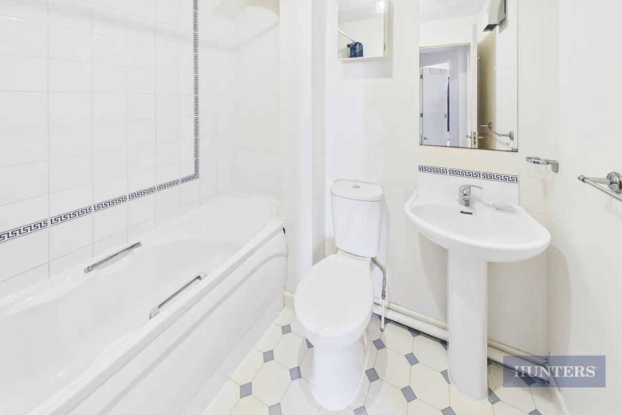 Westridge Road, SO17, photo 8