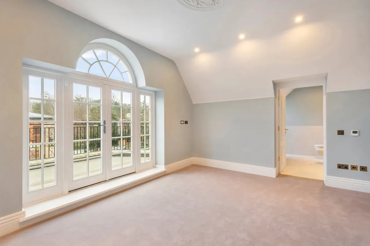The Bishops Avenue, London, N2, photo 17