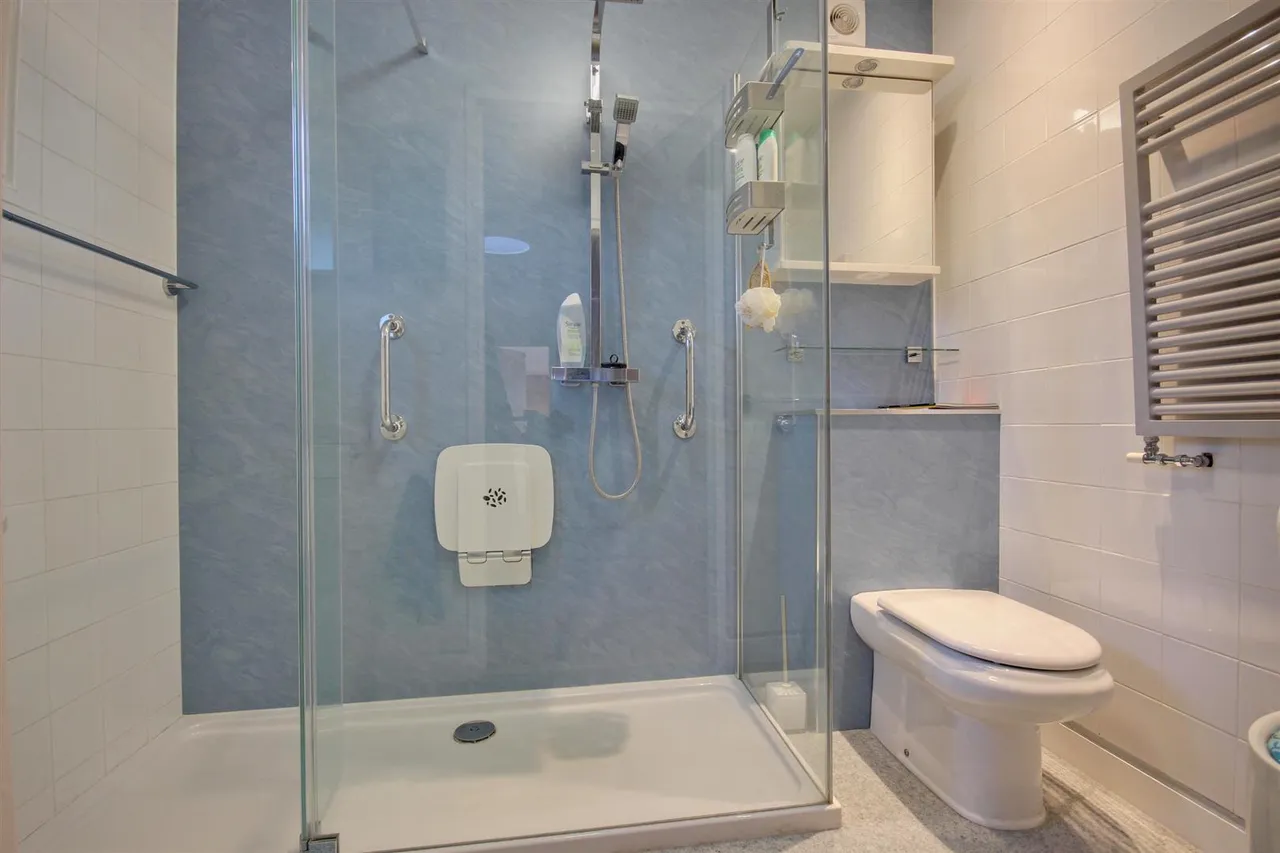 Grosvenor Place, Beverley, photo 15