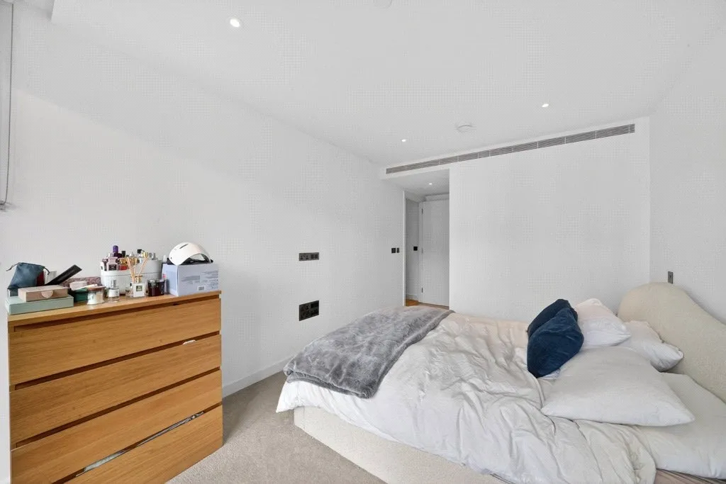 Fountain Park Way, White City, W12, photo 12