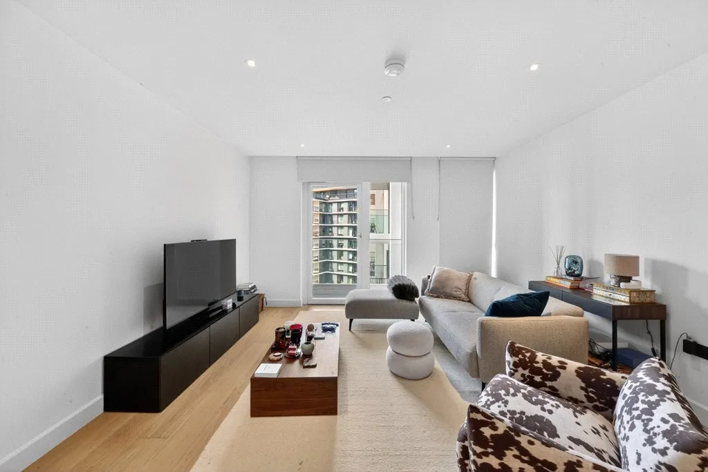 Fountain Park Way, White City, W12, photo 2