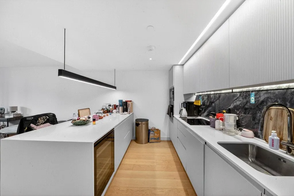 Fountain Park Way, White City, W12, photo 10