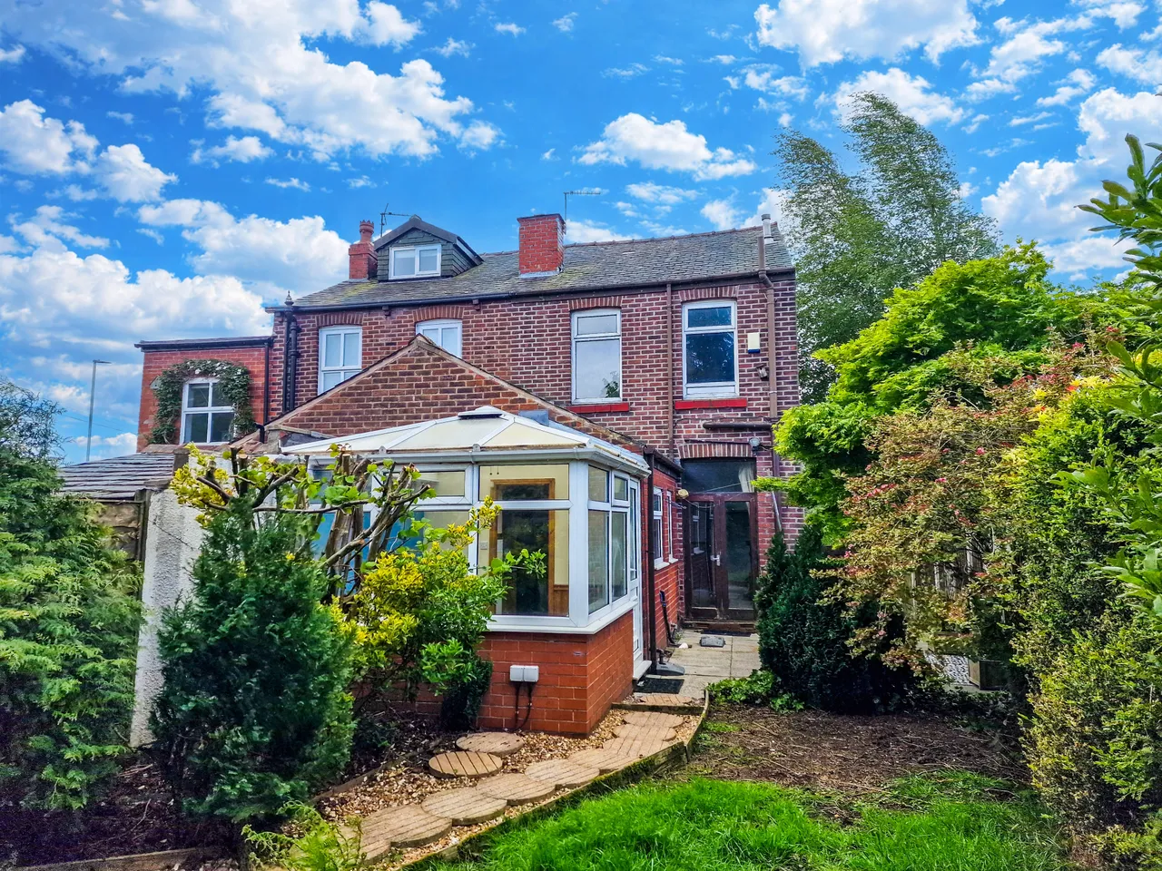 Dentdale, 365, Bury Road Tottington Bury BL8 3DS, photo 2