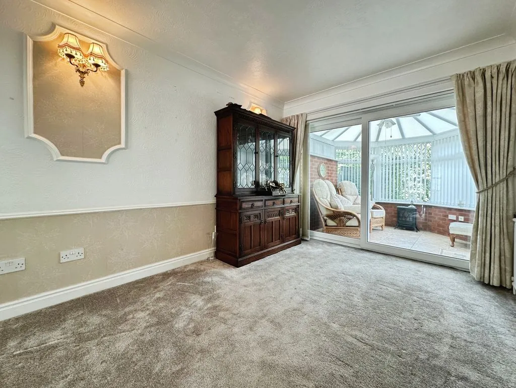 Bodmin Rise, Park Hall, WS5, photo 4