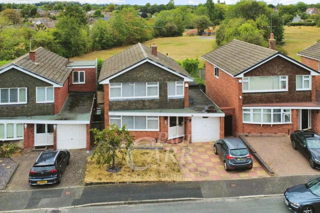 4 bed house for sale, Bodmin Rise, Park Hall, WS5
