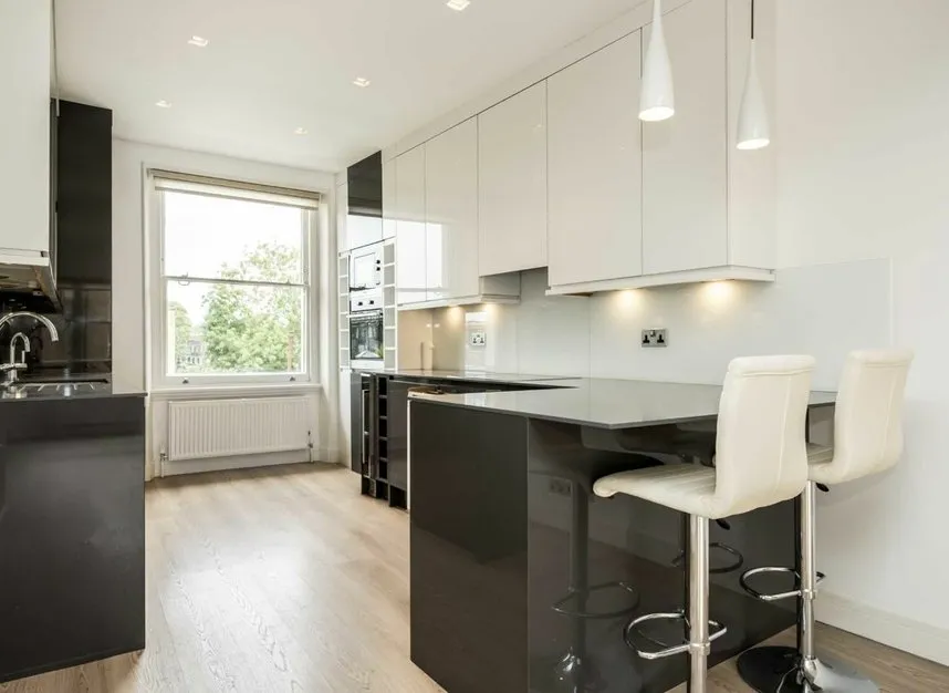St. Edmunds Terrace, St. John's Wood, NW8, photo 3