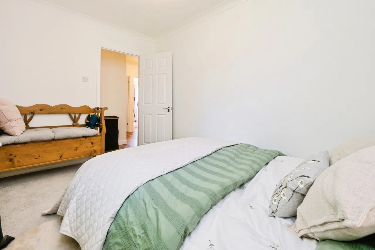 Beacons Close, Beckton, London, E6, photo 12