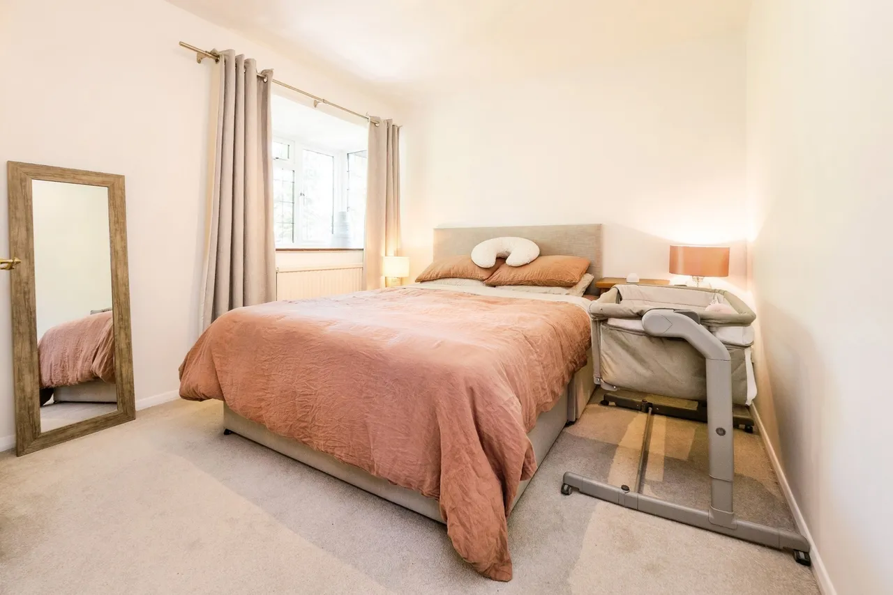Beacons Close, Beckton, London, E6, photo 4